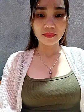 Snapshot of Bear_bear0 chatting on December 2025 01:22:01 AM Bear bear0 online show from December 2025 01:22:01 AM