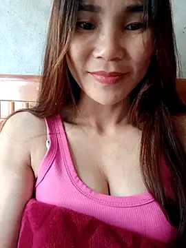 Snapshot of Bear_bear0 chatting on November 2025 03:18:01 AM Bear bear0 online show from November 2025 03:18:01 AM