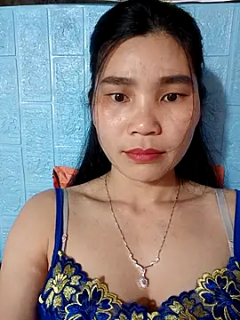 Bear bear0 online show from February 2026 11:03:01 PM