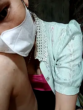 Snapshot of Bear_bear0 chatting on November 2025 02:15:01 AM Bear bear0 online show from November 2025 02:15:01 AM