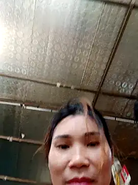 Snapshot of Bear_bear0 chatting on October 2025 12:42:02 AM Bear bear0 online show from October 2025 12:42:02 AM