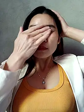 Bear bear0 online show from January 2026 04:17:02 AM