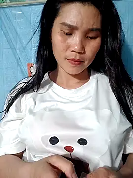 Snapshot of Bear_bear0 chatting on May 2026 02:42:02 PM Bear bear0 online show from May 2026 02:42:02 PM