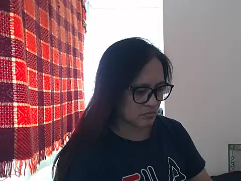 Kinkybela2025 online show from May 2026 12:33:02 AM