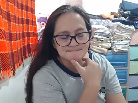 Kinkybela2025 online show from February 2026 04:35:01 AM