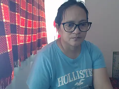 Snapshot of Kinkybela2025 chatting on June 2026 12:32:02 AM Kinkybela2025 online show from June 2026 12:32:02 AM