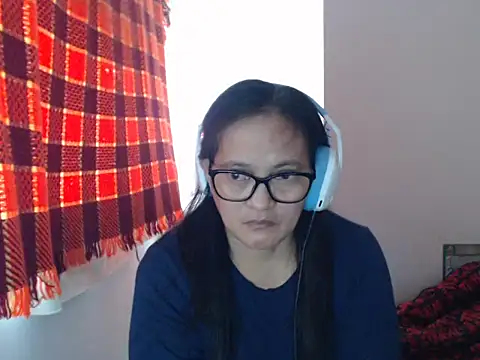 Kinkybela2025 online show from May 2026 11:03:03 PM