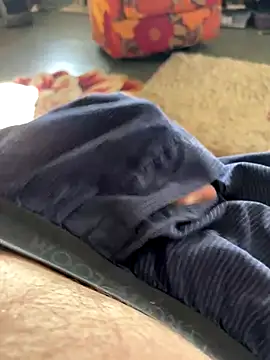 Snapshot of kirkmonsoon chatting on October 2025 04:58:02 PM kirkmonsoon online show from October 2025 04:58:02 PM