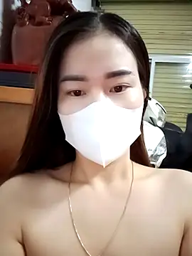 Family-Lovee online show from November 2025 08:36:02 PM