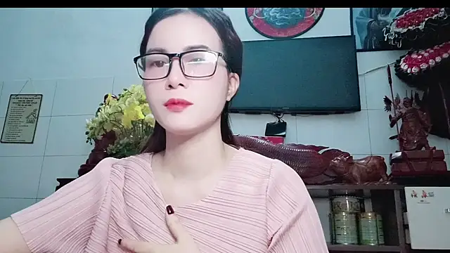 Family-Lovee online show from June 2026 05:45:01 PM