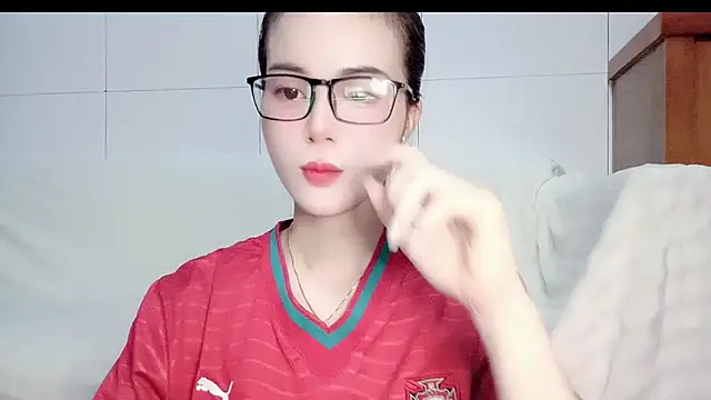 Family-Lovee online show from July 2026 07:32:02 PM