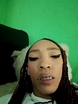YAILIN 04 online show from July 2026 07:33:01 PM