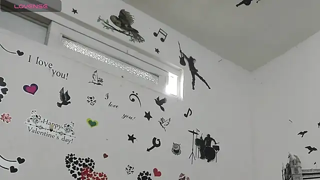 YAILIN 04 online show from February 2026 07:43:01 PM