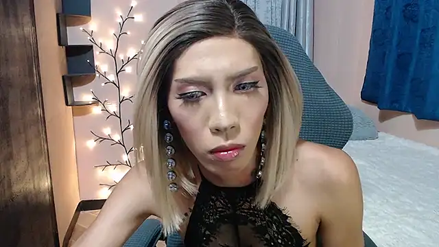 VictoriaAsianMistress online show from November 2025 01:26:02 PM