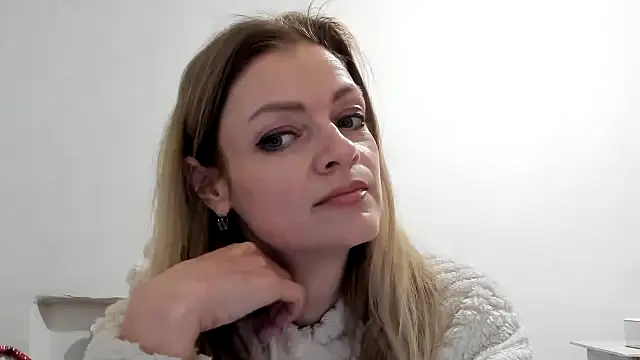 Salionne online show from March 2026 06:13:02 PM