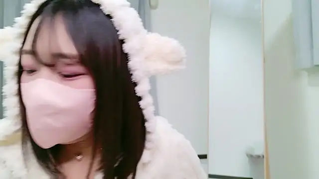 yui chan00 online show from April 2026 07:10:01 AM