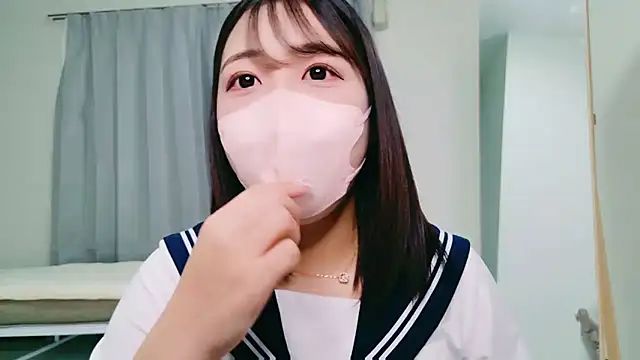 yui chan00 online show from April 2026 06:59:01 AM