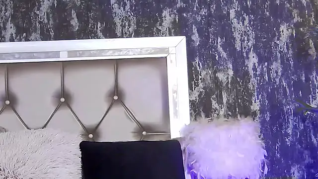 KendraNoir online show from February 2026 01:13:01 AM