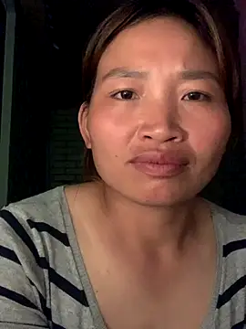 Snapshot of sowbibi chatting on October 2025 01:21:01 PM sowbibi online show from October 2025 01:21:01 PM