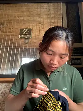 Snapshot of sowbibi chatting on October 2025 05:17:02 AM sowbibi online show from October 2025 05:17:02 AM