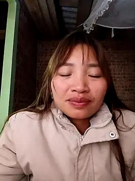 sowbibi online show from December 2025 01:13:02 PM