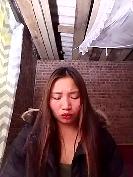 Snapshot of sowbibi chatting on November 2025 01:00:01 PM sowbibi online show from November 2025 01:00:01 PM