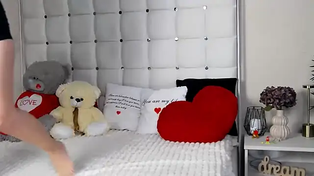 AlsouKass online show from February 2026 06:42:02 AM