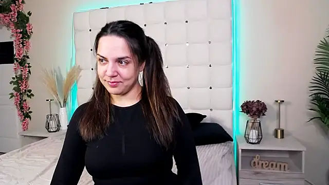 AlsouKass online show from November 2025 07:34:02 AM