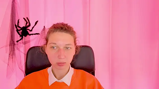 Snapshot of CuteEllii chatting on November 2025 11:25:02 AM CuteEllii online show from November 2025 11:25:02 AM