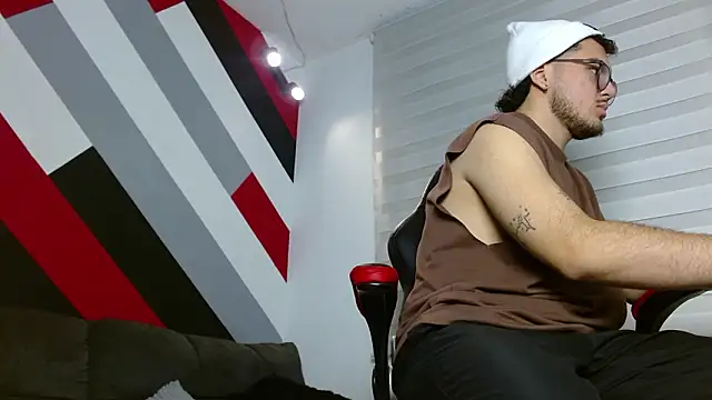 Zac Golden online show from February 2026 11:41:01 AM