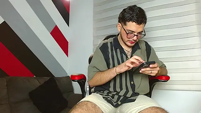 Zac Golden online show from January 2026 11:52:02 PM