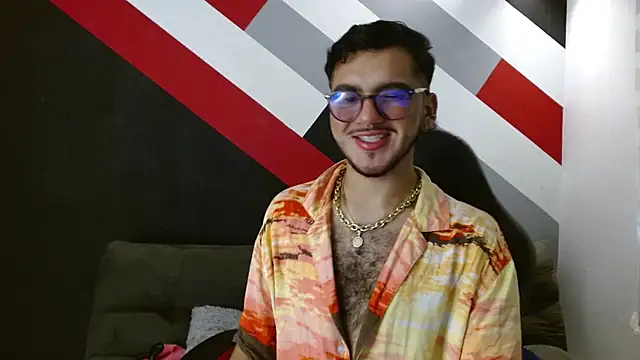 Zac Golden online show from November 2025 07:07:01 PM