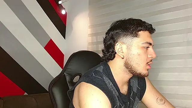 Zac Golden online show from February 2026 12:24:02 PM