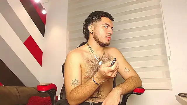 Zac Golden online show from February 2026 12:04:01 PM