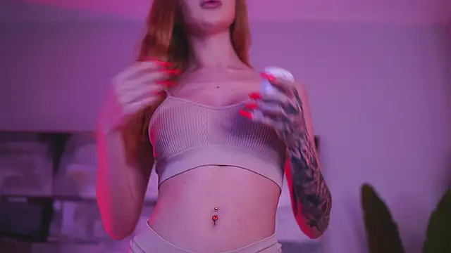 LaraSynn online show from February 2026 03:17:02 AM