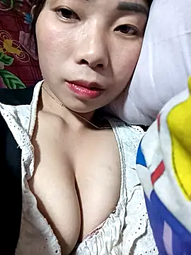 Snapshot of mekaka00 chatting on February 2026 01:54:01 PM mekaka00 online show from February 2026 01:54:01 PM