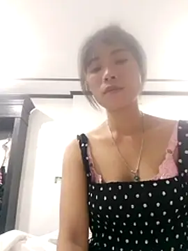 mekaka00 online show from October 2025 01:55:02 PM