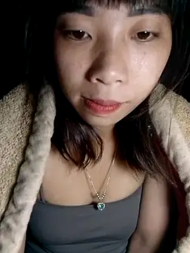 mekaka00 online show from December 2025 06:42:02 PM