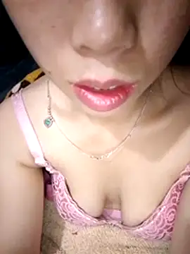 mekaka00 online show from November 2025 04:10:05 PM