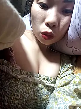 Snapshot of mekaka00 chatting on February 2026 04:34:02 PM mekaka00 online show from February 2026 04:34:02 PM