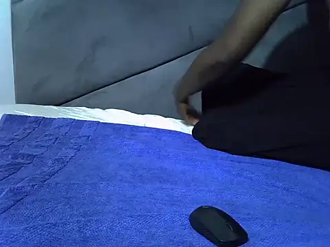 boldiva89 online show from October 2025 01:50:01 AM