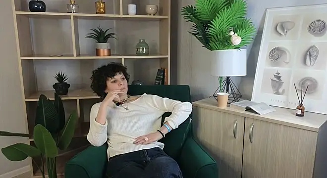 PhebeCharron online show from October 2025 03:11:01 PM
