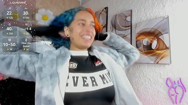 Cristall ravven online show from November 2025 01:26:02 PM