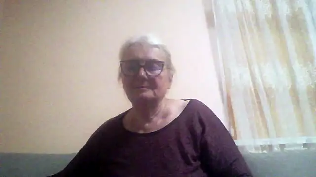 Snapshot of AmyLove353 chatting on June 2026 07:59:02 PM AmyLove353 online show from June 2026 07:59:02 PM