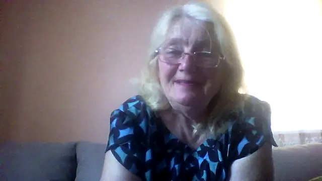 AmyLove353 online show from May 2026 03:49:02 AM