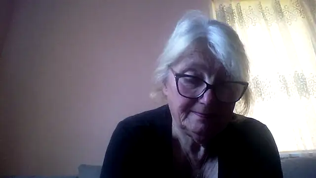 Snapshot of AmyLove353 chatting on July 2026 09:16:01 AM AmyLove353 online show from July 2026 09:16:01 AM