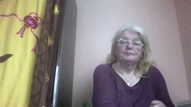 AmyLove353 online show from April 2026 06:15:02 AM