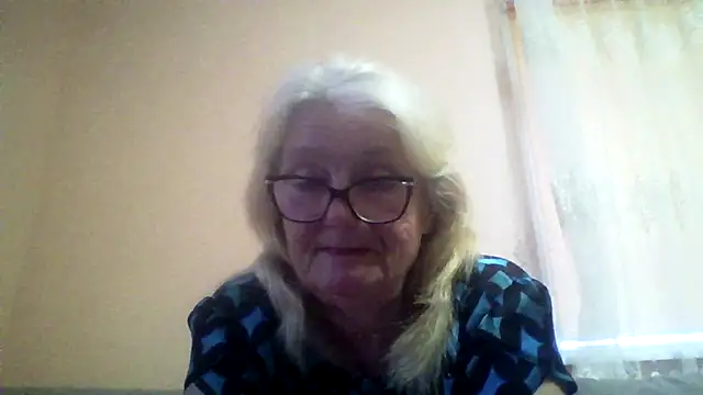 Snapshot of AmyLove353 chatting on June 2026 02:31:01 AM AmyLove353 online show from June 2026 02:31:01 AM