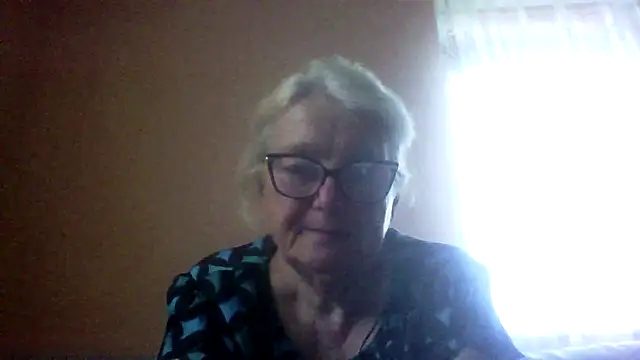 Snapshot of AmyLove353 chatting on June 2026 04:54:02 AM AmyLove353 online show from June 2026 04:54:02 AM