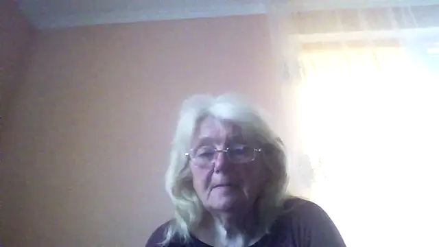 AmyLove353 online show from May 2026 04:51:02 AM